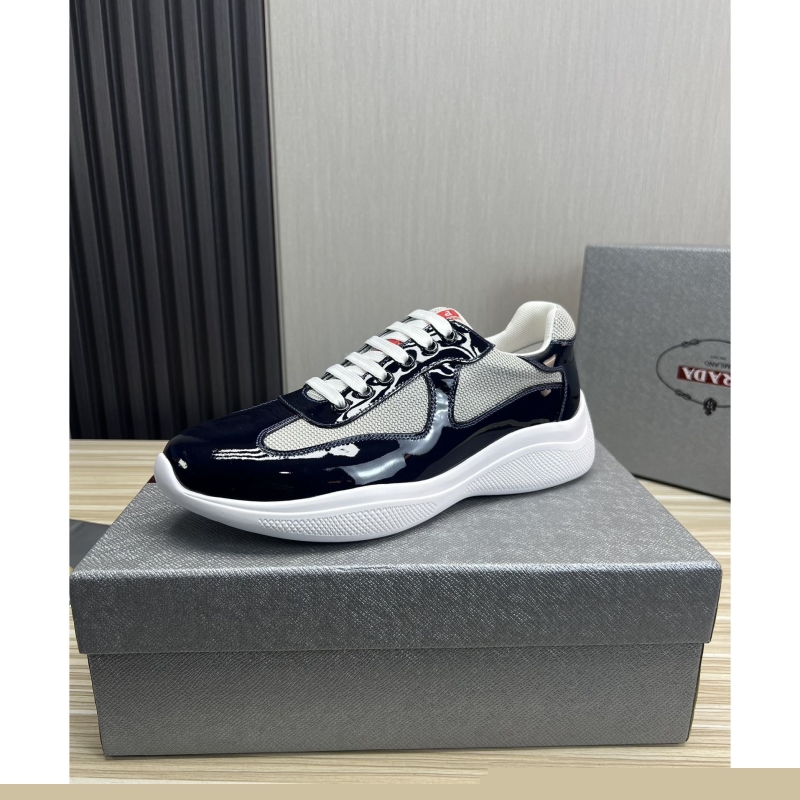 Pra*a casual shoes